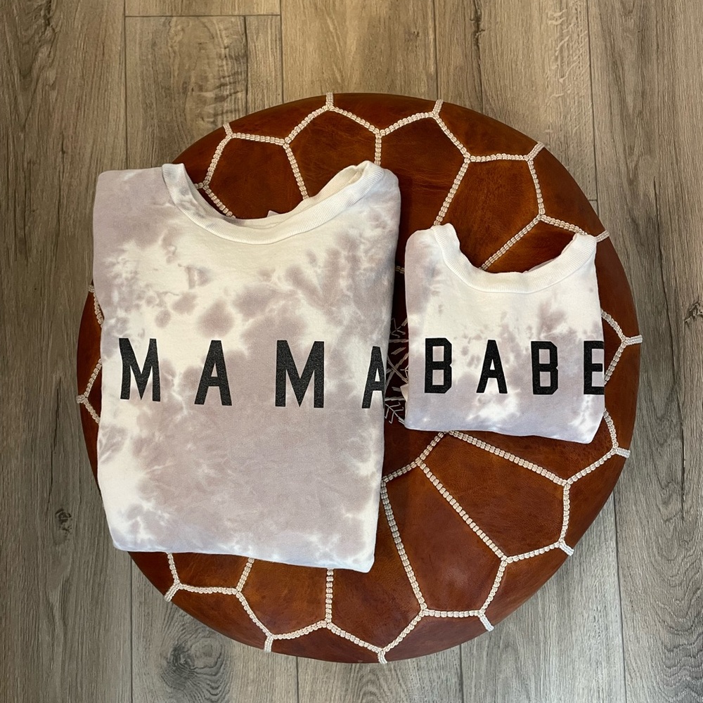 Ford & Wyatt BlackBerry Tie-Dye 0-3 Mo Infant & Women’s M Sweatshirts